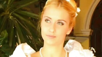 Испанската уличница porno alisa не си бръсне путката и получава много сперма на пубиса си.